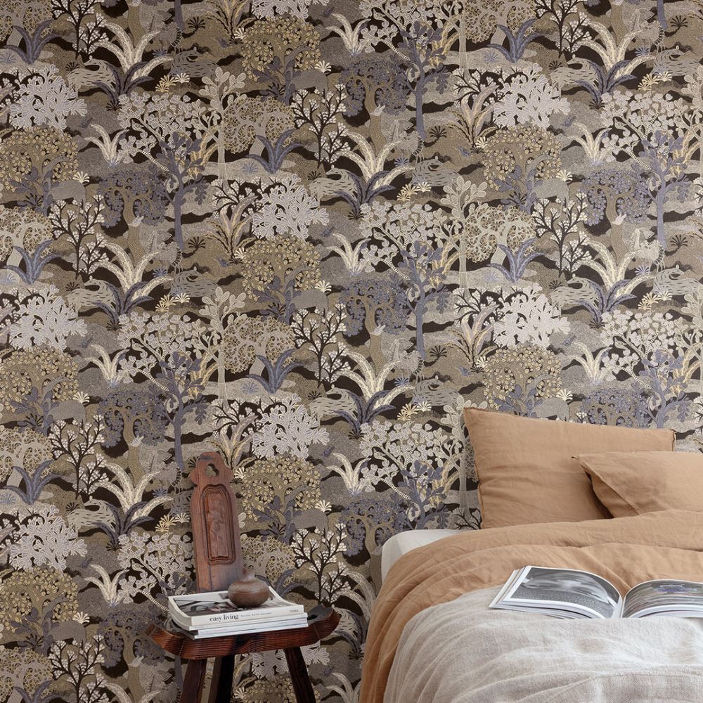 Svart tapet med Skog, Fåglar mönster